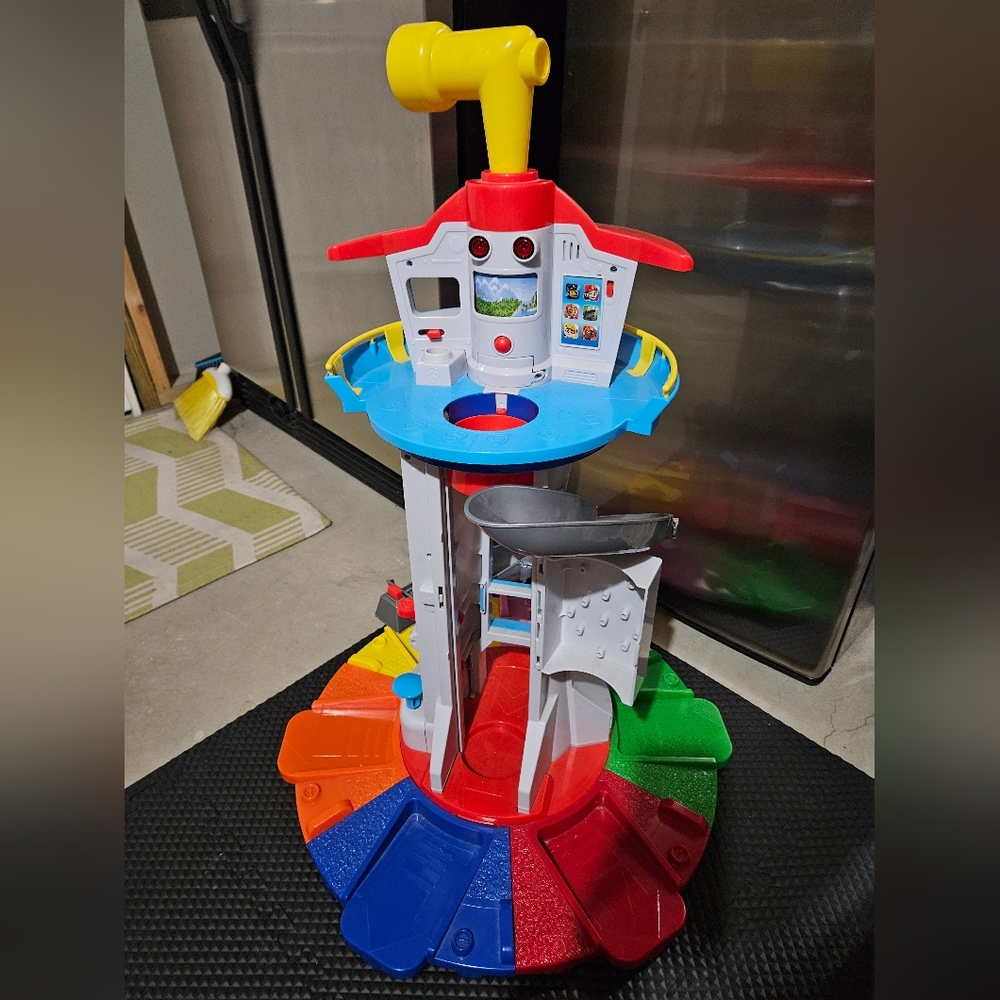 Paw Patrol Lookout Tower